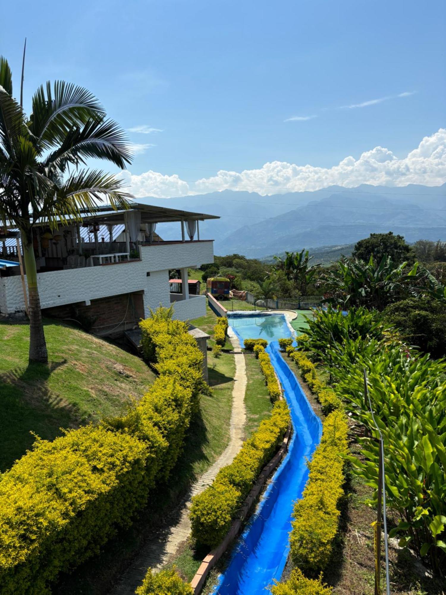 Finca Vacacional Guanani ソコロ エクステリア 写真